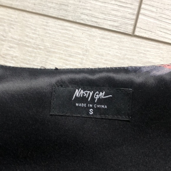 Nasty gal size small High/ low peblem top - Picture 3 of 5